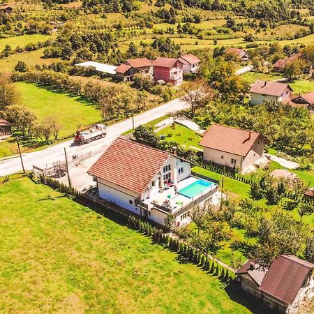 Apartments Hills Cukovi Екстериор снимка