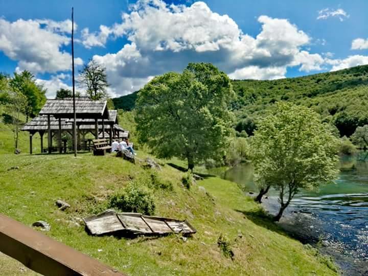 Apartments Hills Cukovi Екстериор снимка