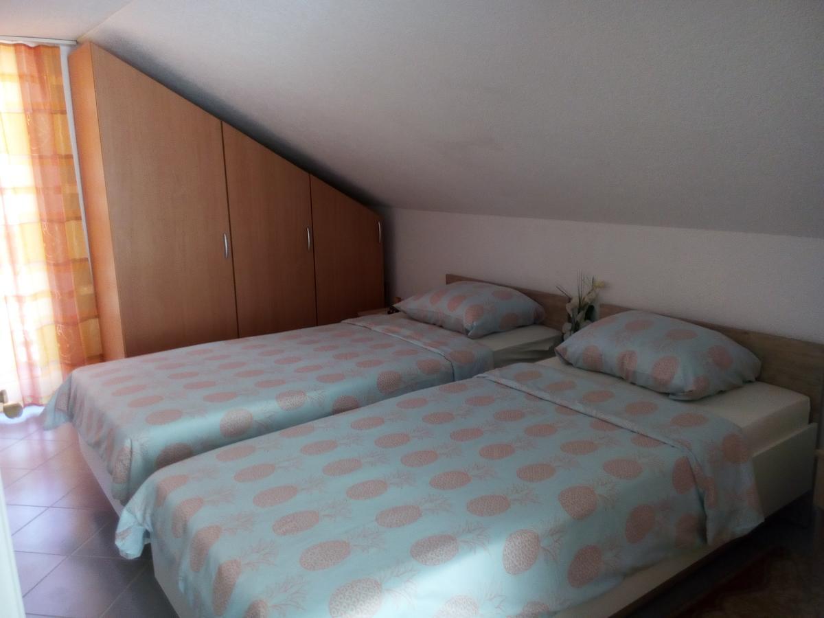 Apartments Hills Cukovi Екстериор снимка